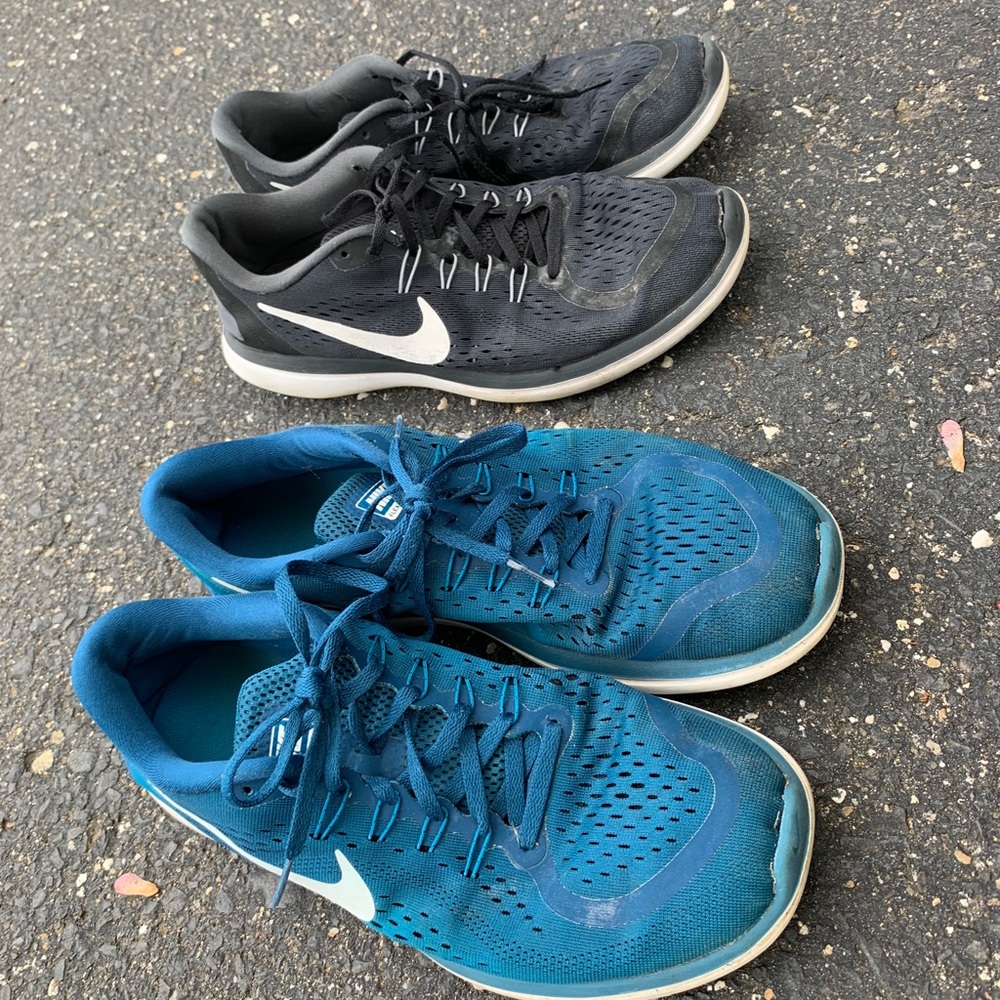 Men’s Nike flex sneakers